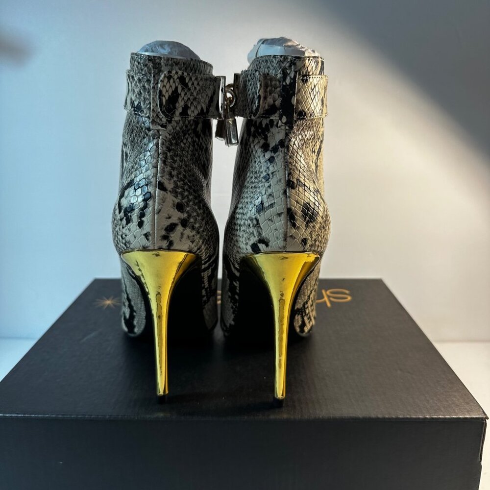 ShoeDazzle Women's Tabitha Snake Print Stiletto Ankle Boots Zip Front Size 6.5 - Picture 4 of 7